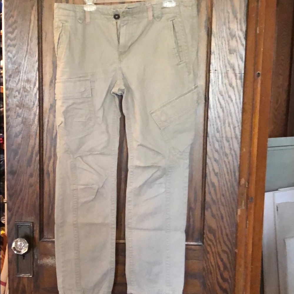 Women’s cargo pants